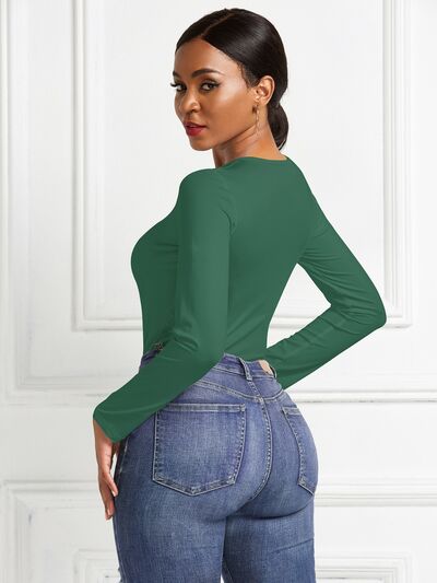 Round Neck Long Sleeve Stretchy Bodysuit